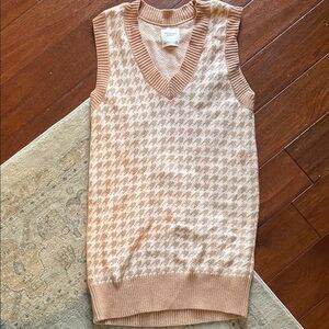 Abercrombie & Fitch Tan and Cream Sleeveless Dress